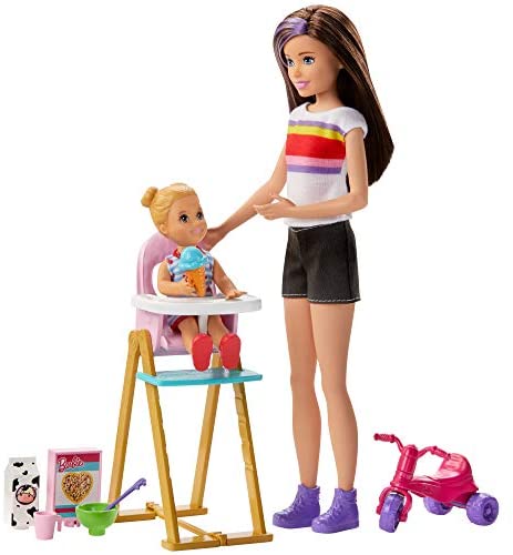 ​Barbie Skipper Babysitters Inc. Feeding Playset with Babysitting Skipper Doll, Toddler Doll with Feeding Feature, High Chair, Tricycle and Food-Themed Accessories for Kids 3 to 7 Years Old