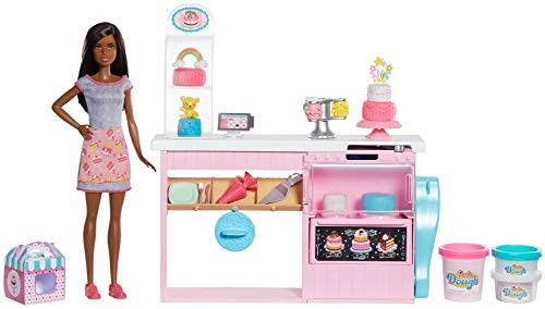 Barbie Cake Decorating Playset with Brunette Doll, Baking Island with Oven, Molding Dough and Toy Icing Pieces for Kids 4 to 7 Years Old [Amazon Exclusive]